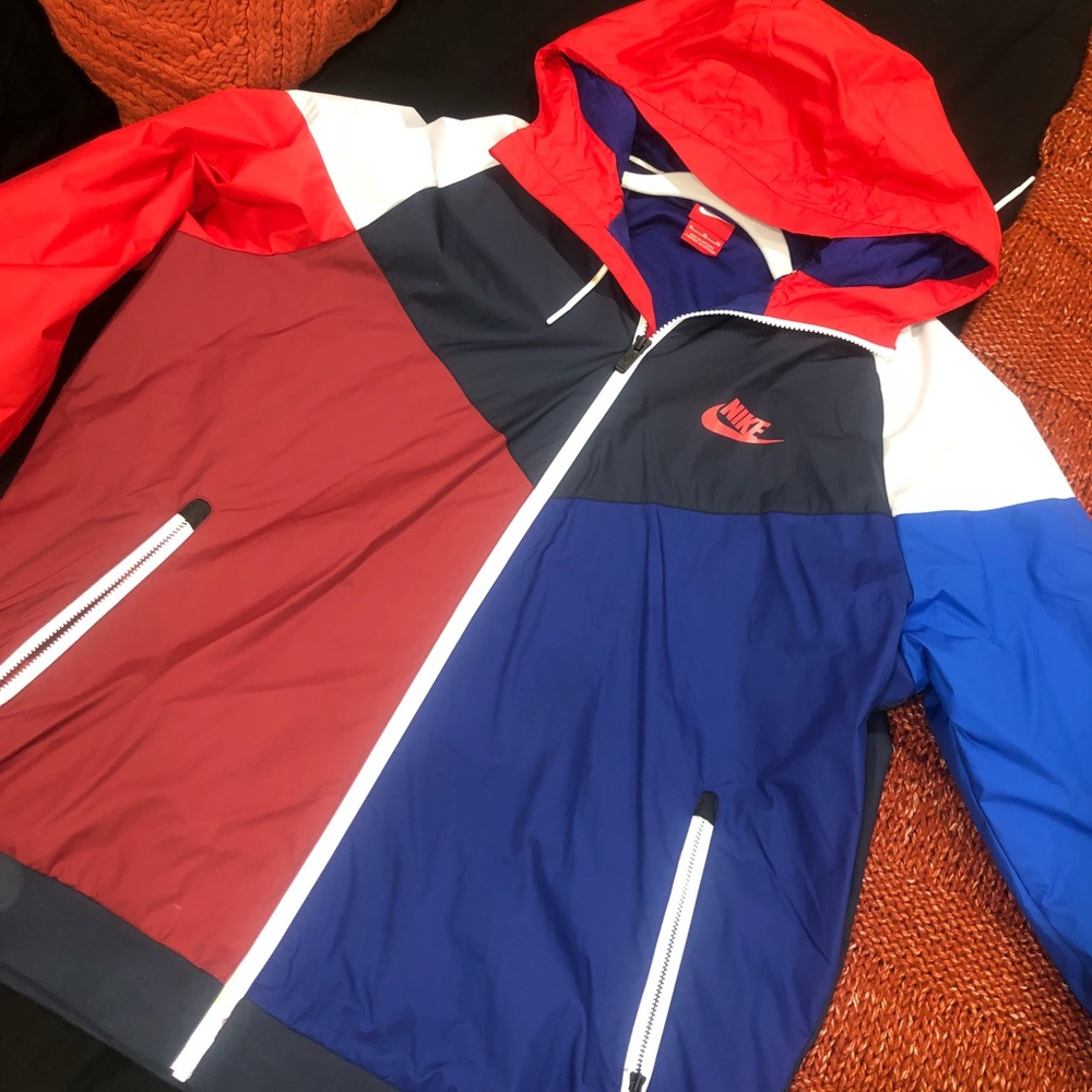 Nike sweater